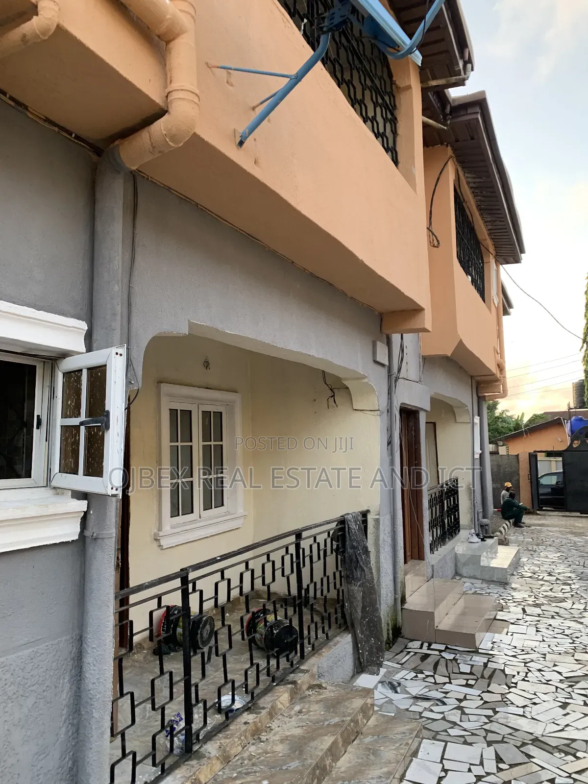 Furnished 2bdrm Block of Flats in Abijo Gra, Ajah for rent