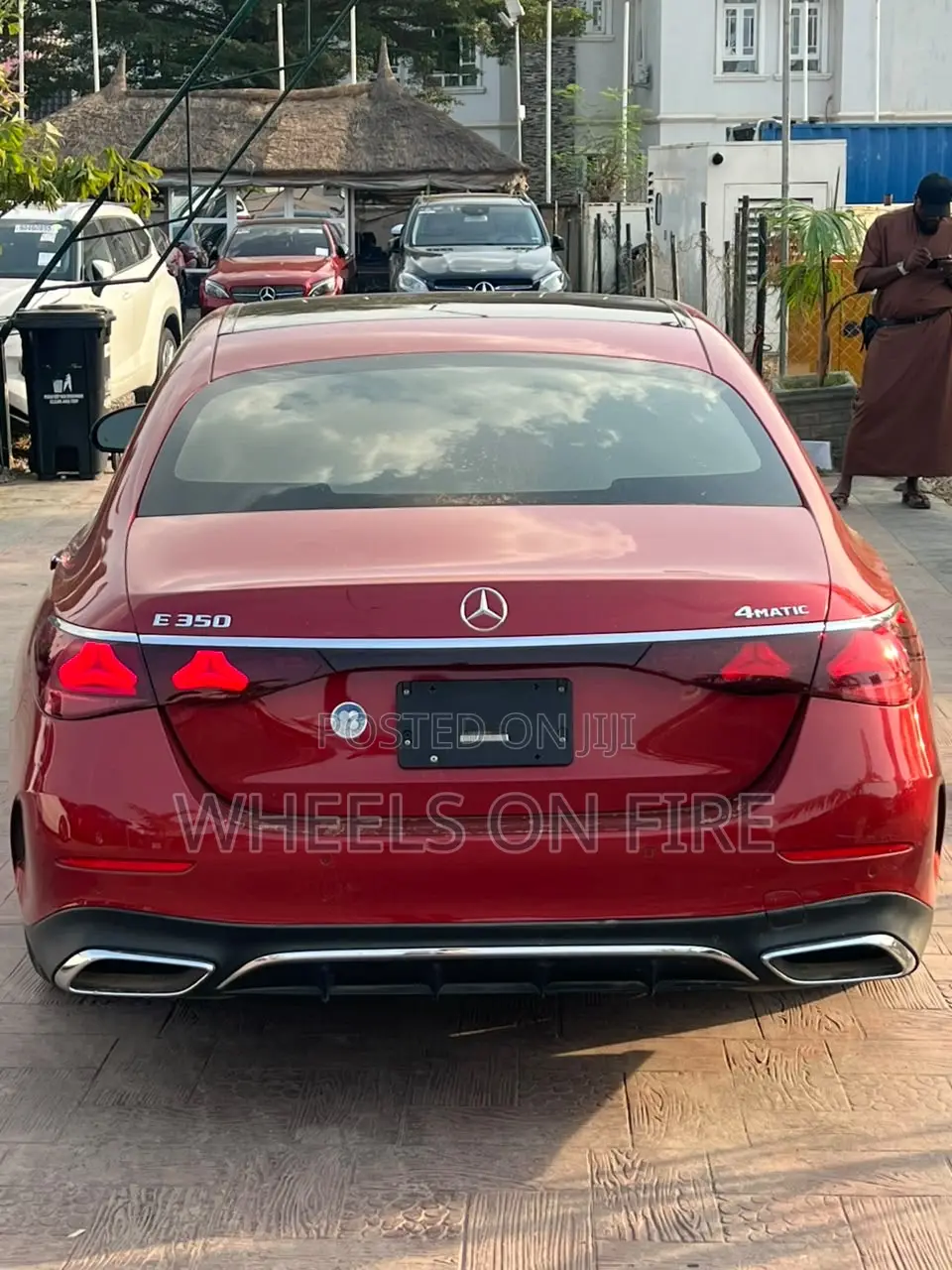 Mercedes-Benz E350 2025 Red