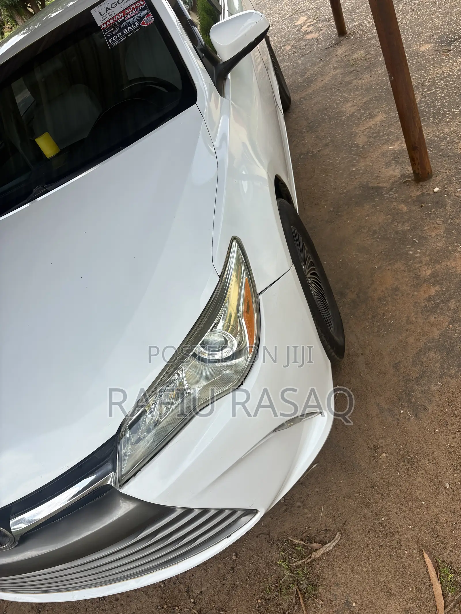 Toyota Camry LE 4dr Sedan (2.5L 4cyl 6A) 2016 White