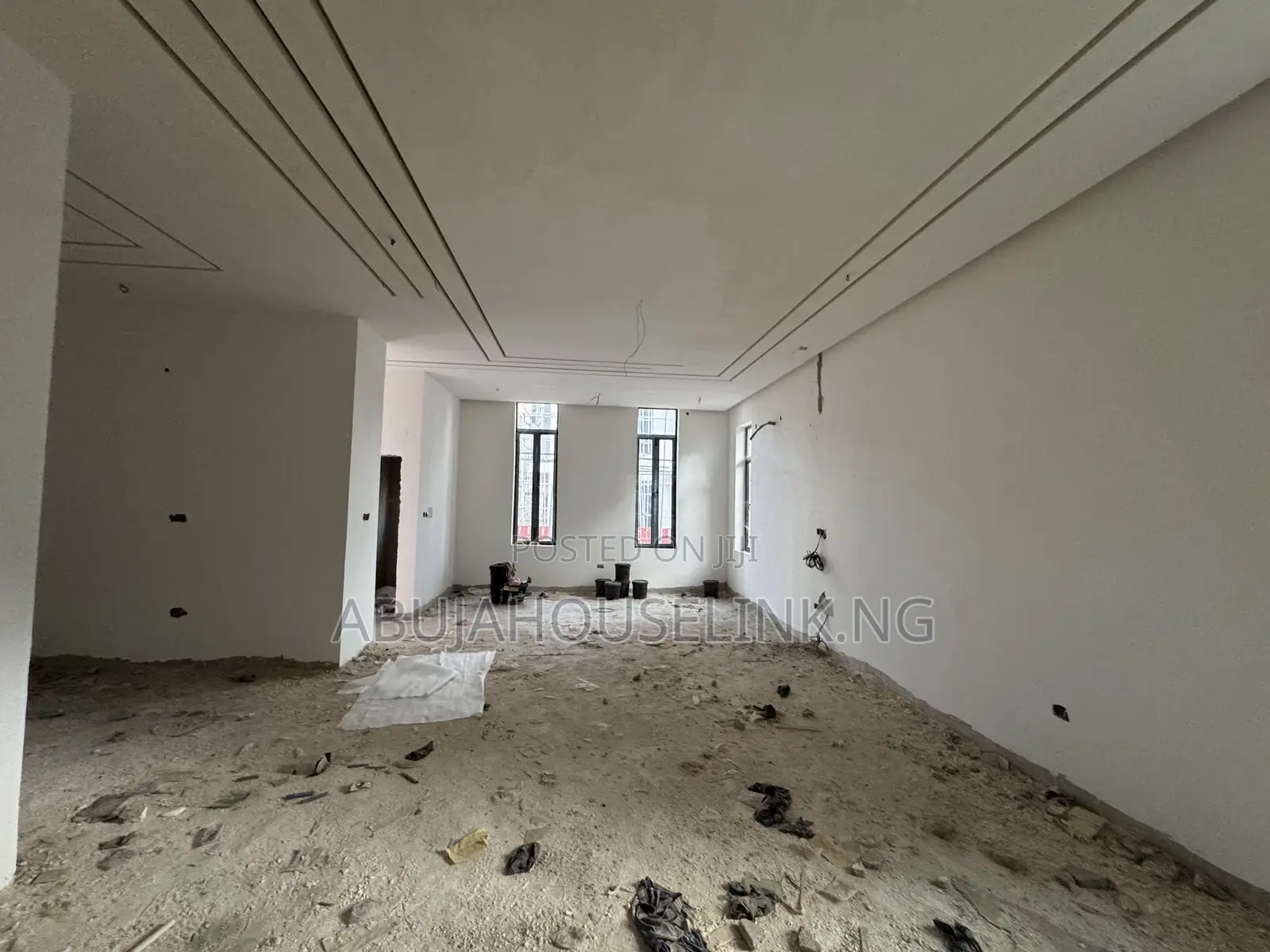 6bdrm Duplex in Guzape Main Abuja for sale