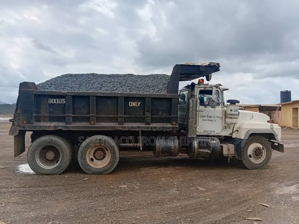Iron Black Stone or Chippings and Granite