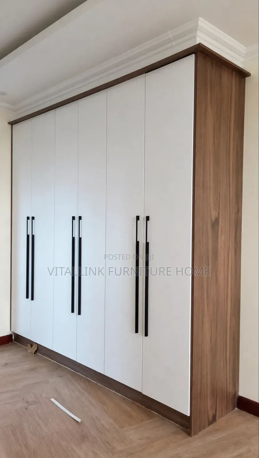 Modern 6-Door Wardrobe – Matte White Finish With Wood Accents