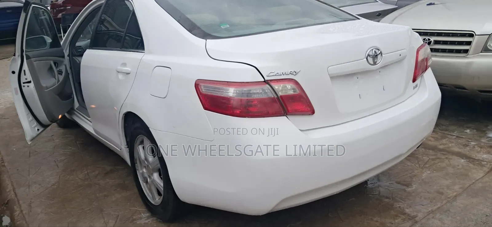 Toyota Camry 2008 White