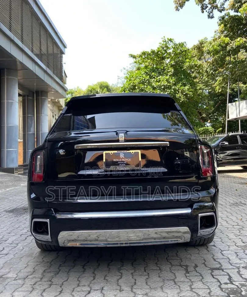 New Rolls-Royce Cullinan 2025 Black