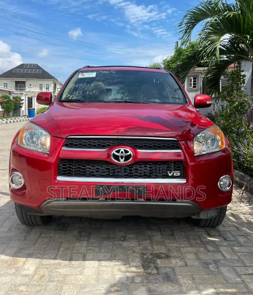 Toyota RAV4 2009 Red