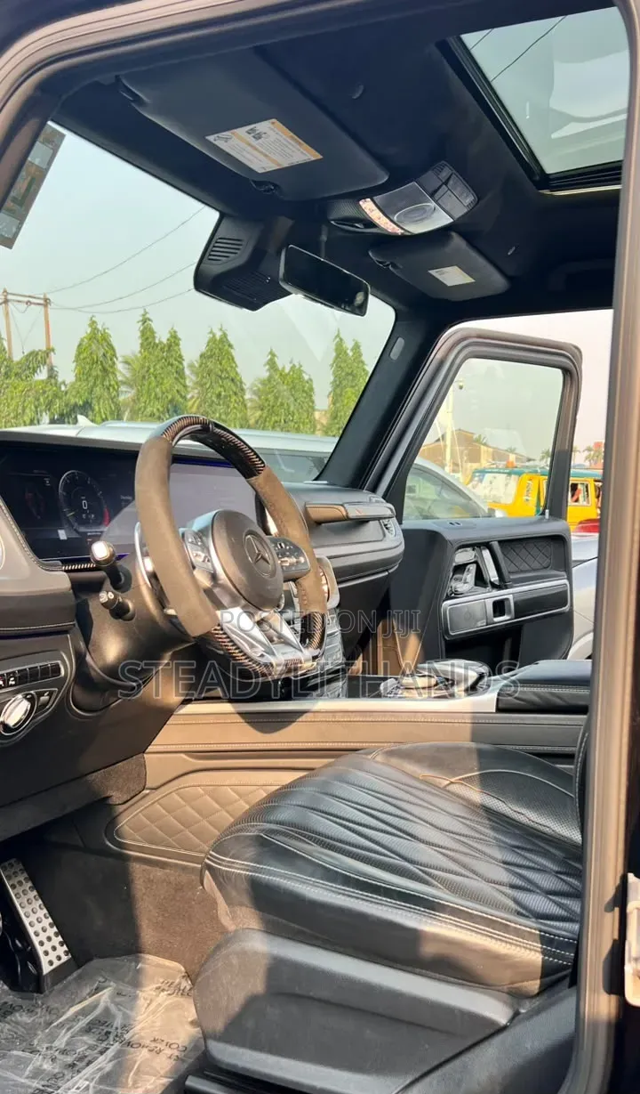 Mercedes-Benz G-Class 2023 Black