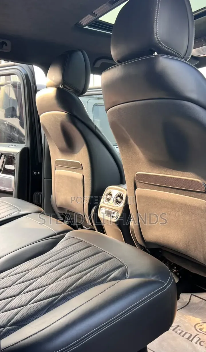 Mercedes-Benz G-Class 2023 Black