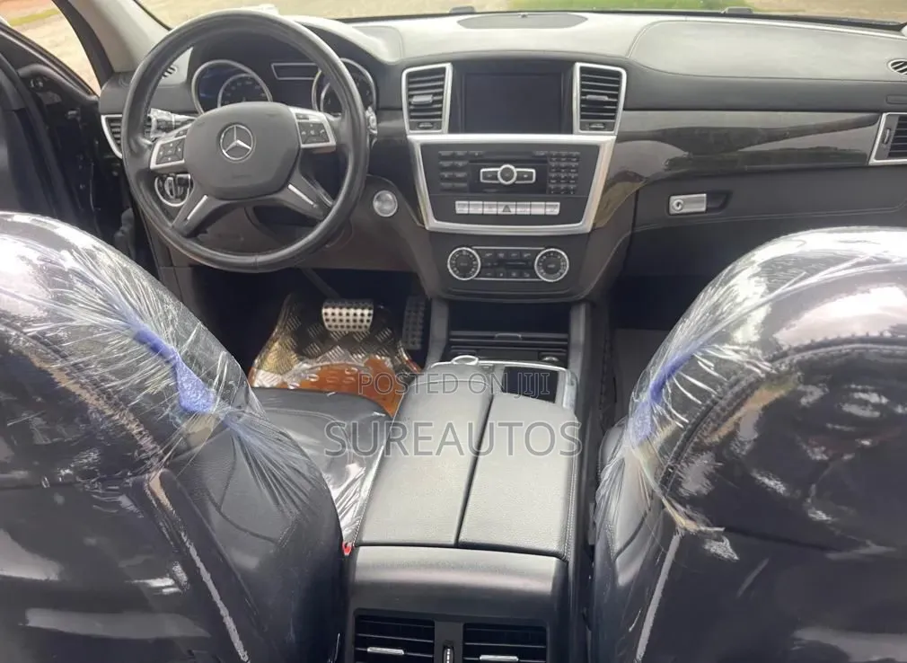 Mercedes-Benz M Class 2015 Black