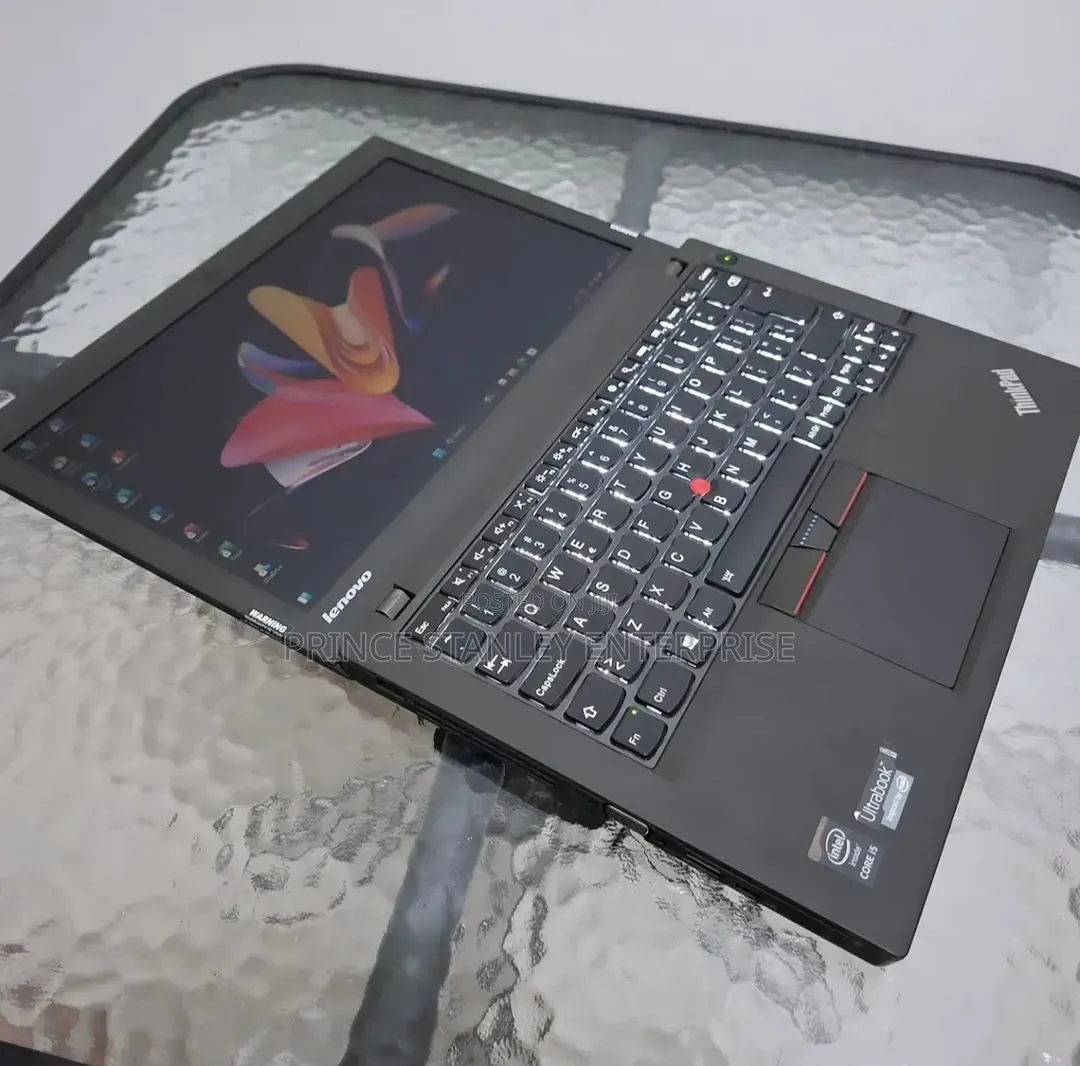 New Laptop Lenovo ThinkPad X250 8GB Intel Core i5 SSD 128GB
