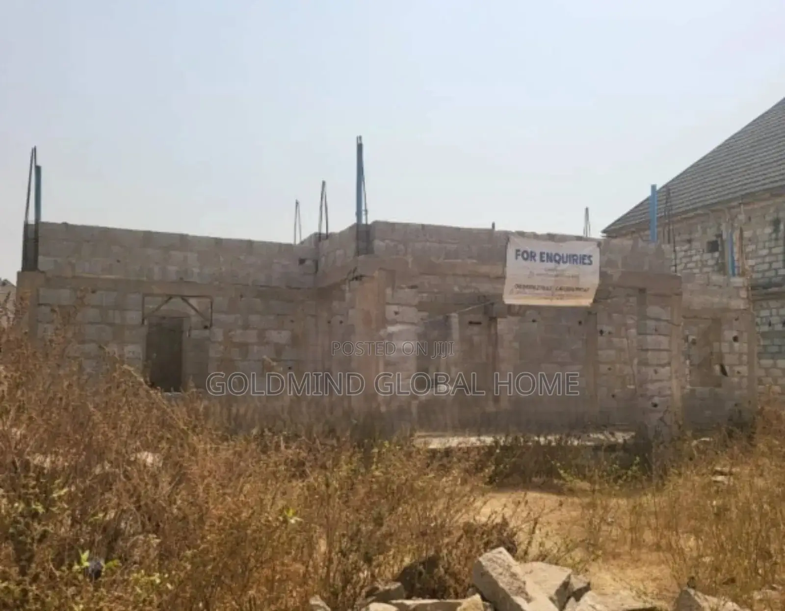 4bdrm Penthouse in Lugbe District. for sale