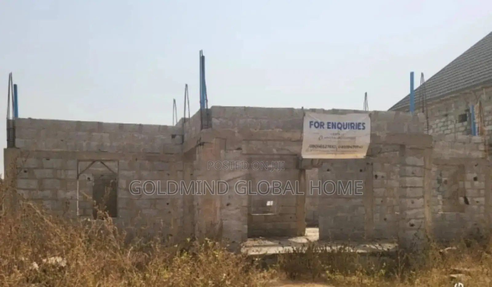 4bdrm Penthouse in Lugbe District. for sale