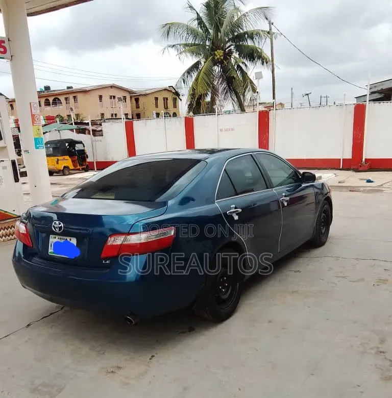 Toyota Camry 2009 Blue