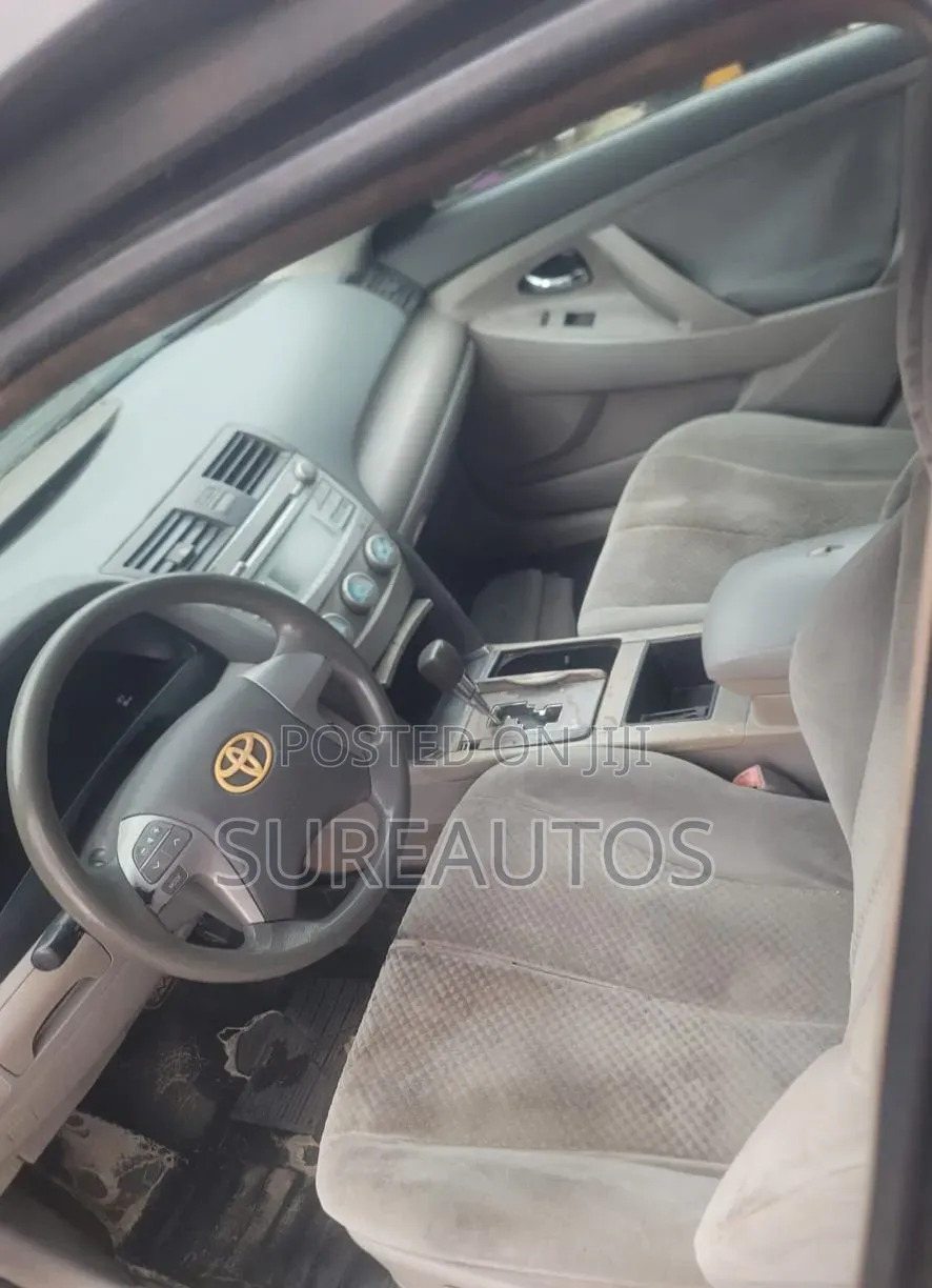 Toyota Camry 2008 Gray