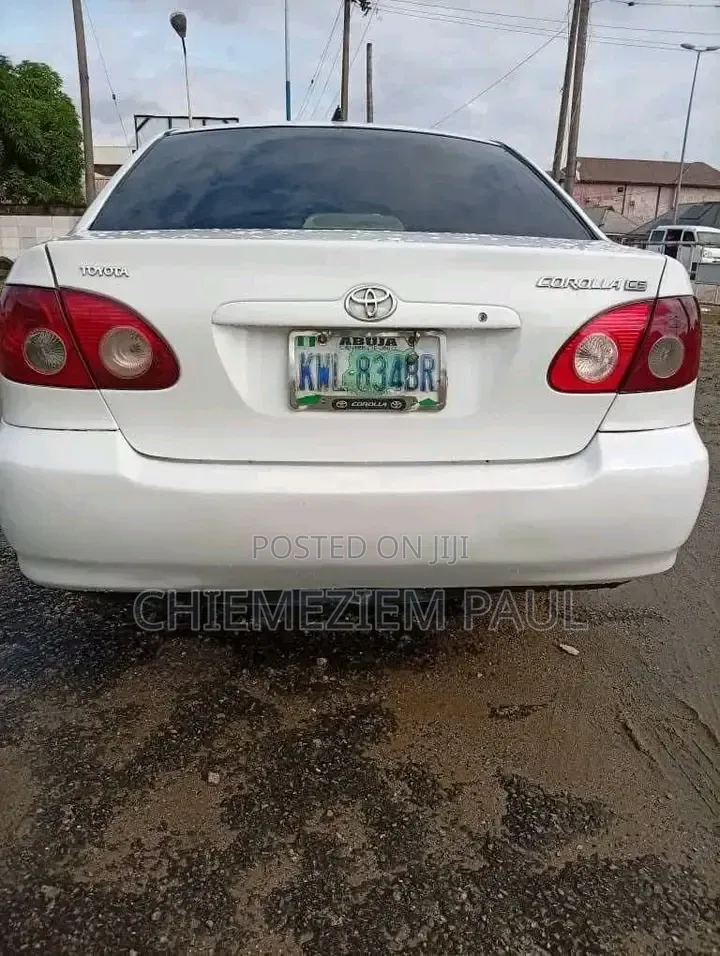 Toyota Corolla 2006 White