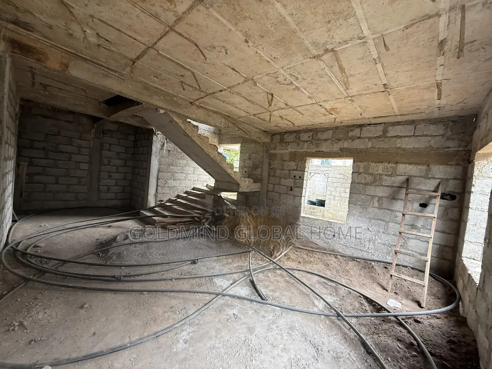 4bdrm Duplex in Lugbe District. for sale