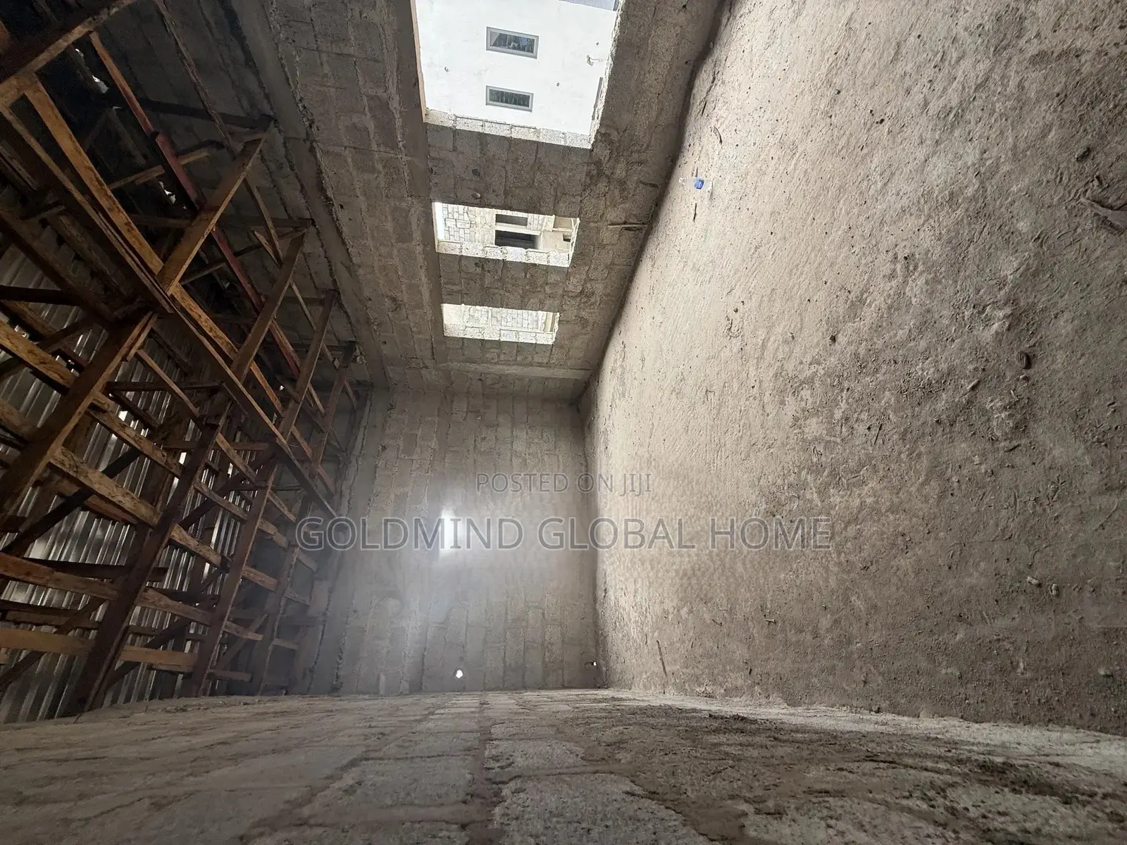 4bdrm Duplex in Lugbe District. for sale