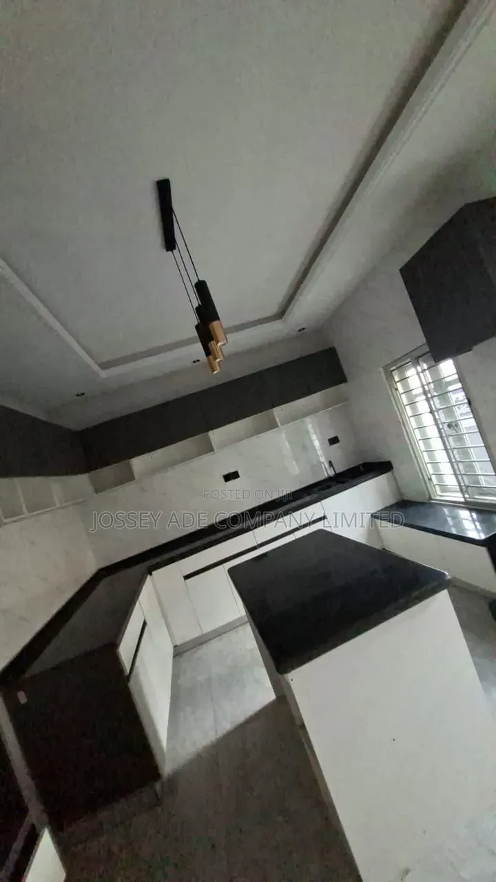 Furnished 4bdrm Duplex in Ogudu GRA for sale