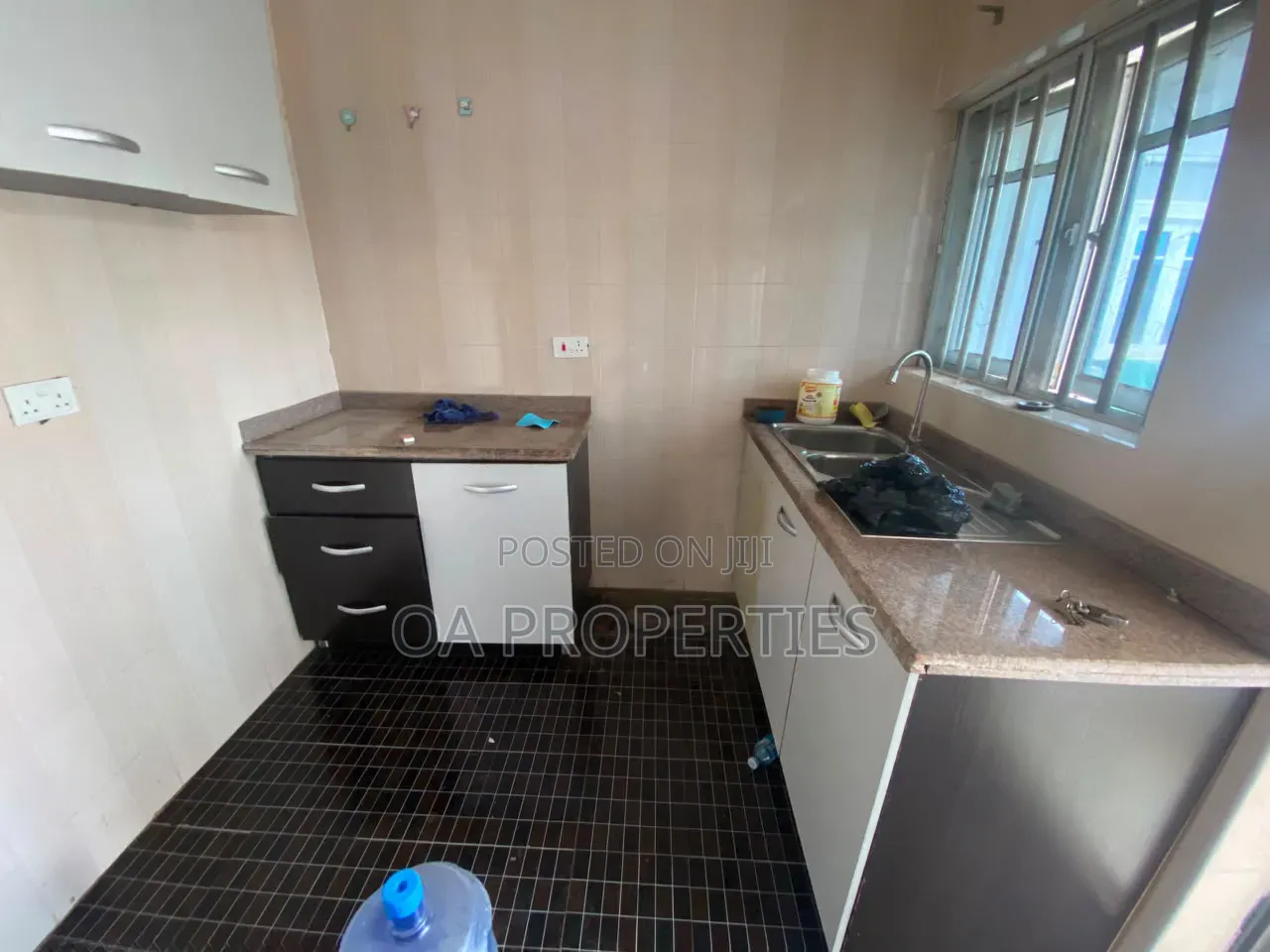 3bdrm Duplex in Onireke Gra, Ibadan for rent
