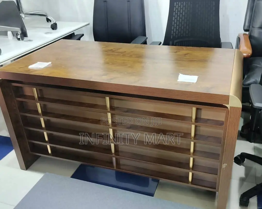 Oak Wood 1.4 Meter Office Desk