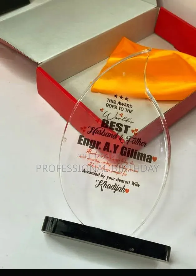 Achievement Award Plaque in Glass, Lagos