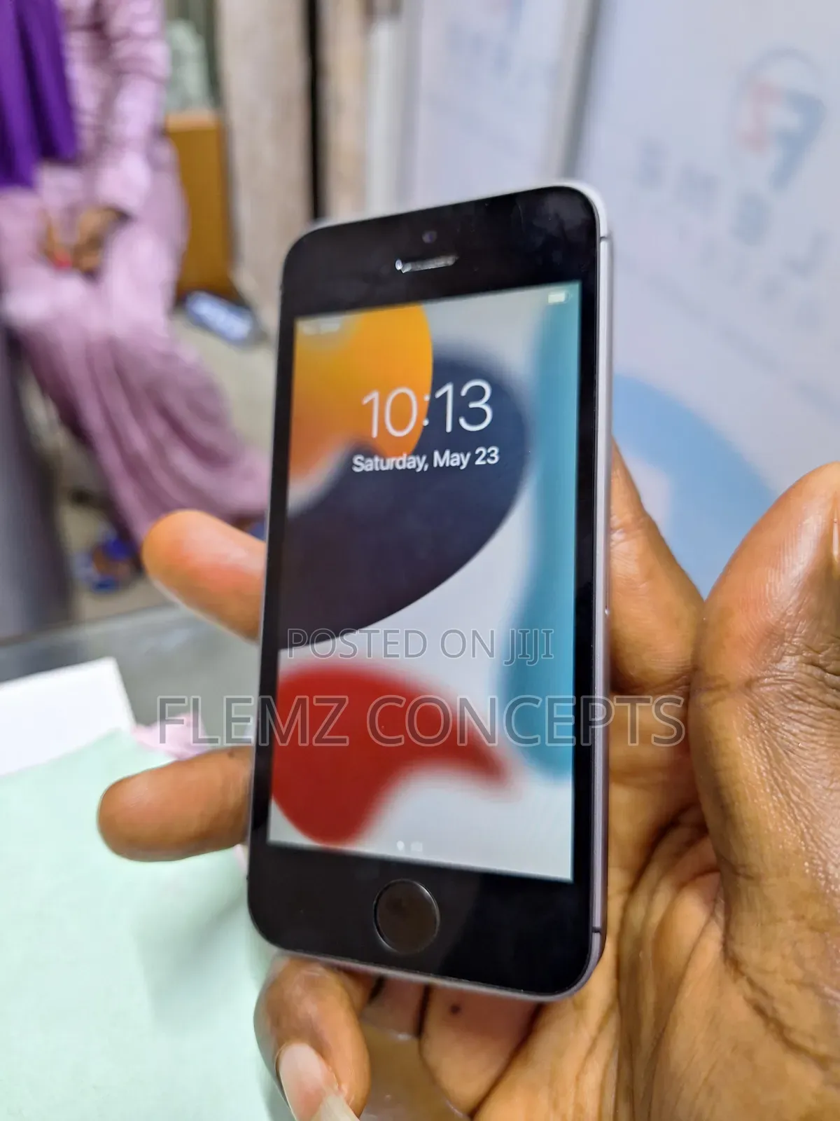 Apple iPhone SE 32 GB