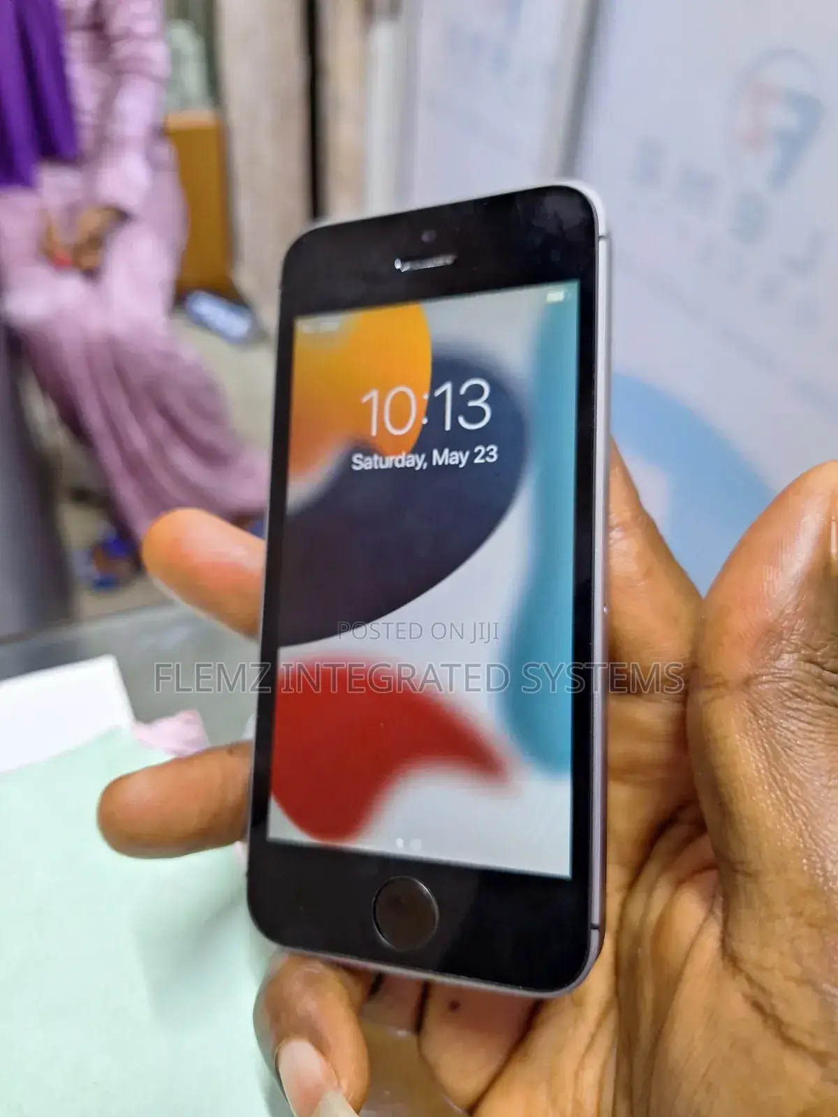 Apple iPhone SE 32 GB