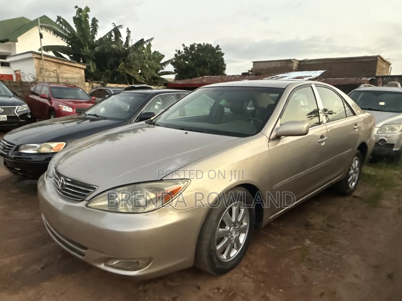 Toyota Camry 2005 Gold