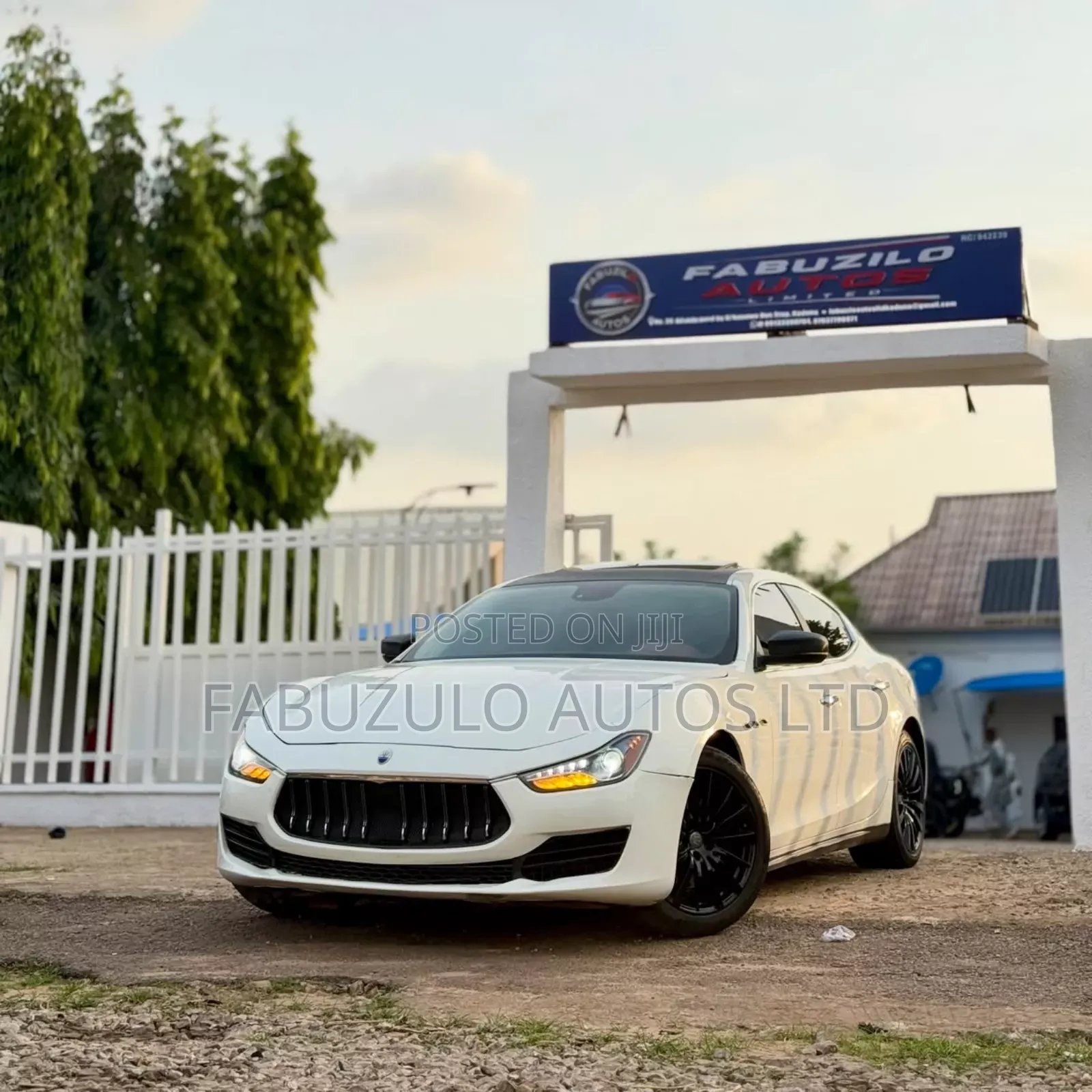 Car 2015 White