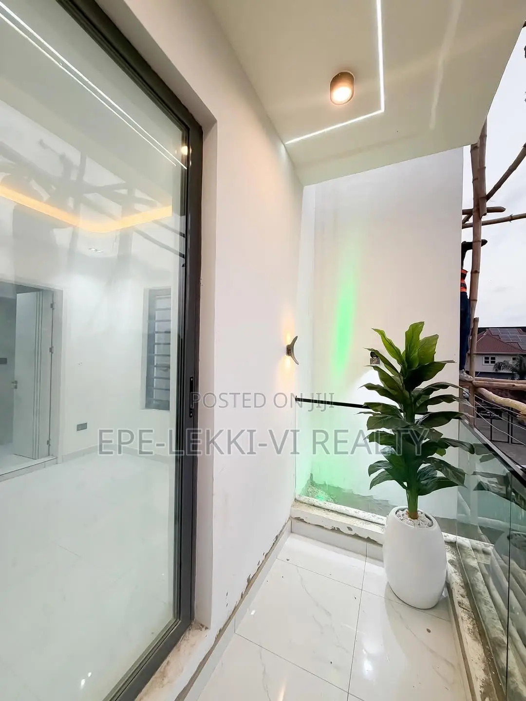 2bdrm Apartment in Lekki for sale