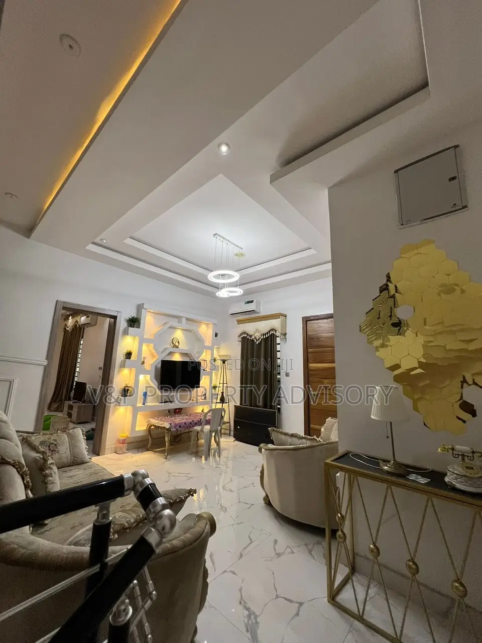 5bdrm Duplex in Bera Estate, Chevron for rent