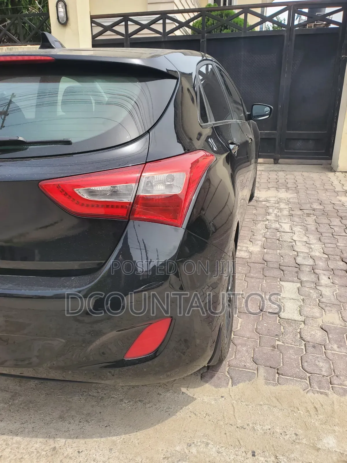 Hyundai Elantra 2015 Black