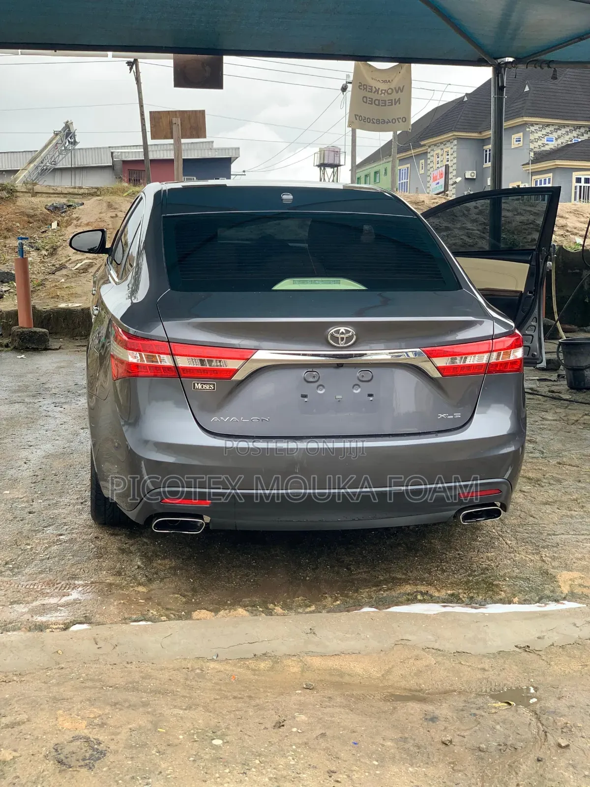Toyota Avalon XLE 4dr Sedan (3.5L 6cyl 6A) 2015 Gray