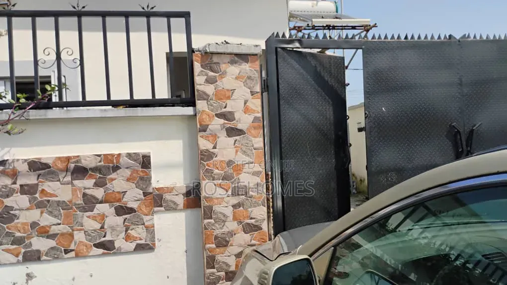 3bdrm Duplex in Abraham Adesanya for sale