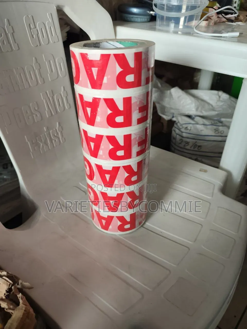 Fragile" Warning Stickers/Labels Used for Packaging (6pcs in a Roll)