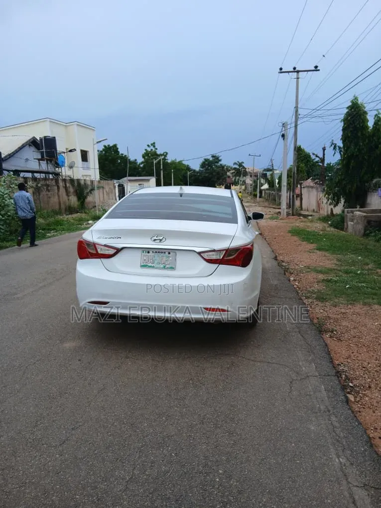 Hyundai Sonata 2013 White
