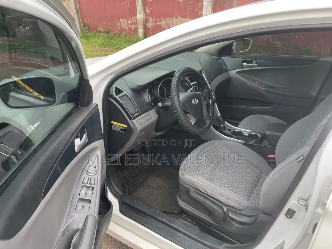 Hyundai Sonata 2013 White