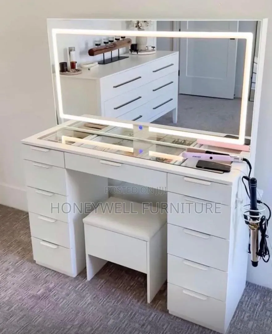 Dressing Table With Eleven Drawers With Warmth White Rope Lights.