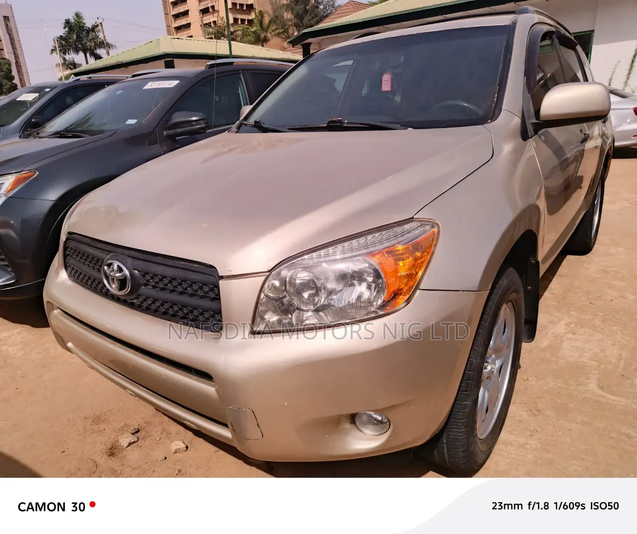 Toyota RAV4 2007 Gold