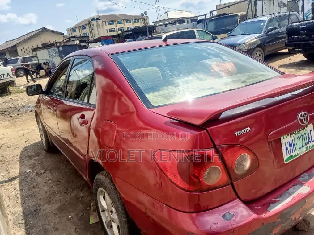 Toyota Corolla 2006 Red