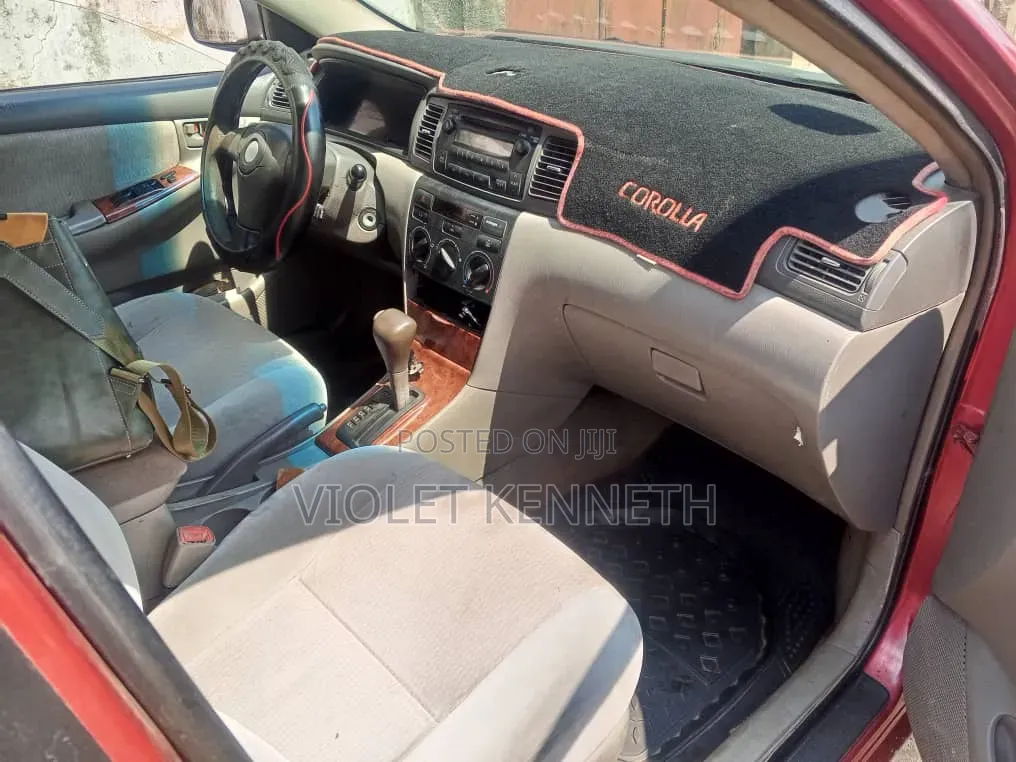 Toyota Corolla 2006 Red