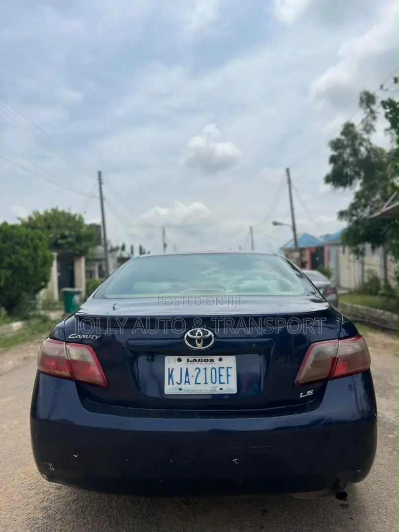 Toyota Camry LE 4dr Sedan (2.4L 4cyl 5A) 2008 Blue