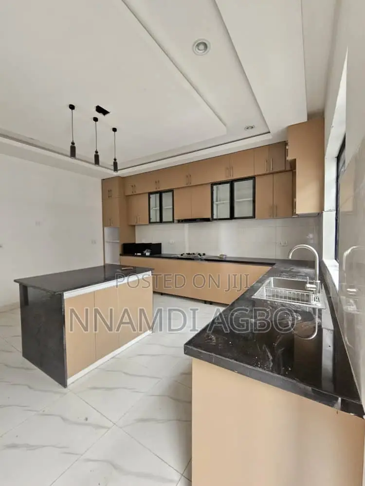 3bdrm Duplex in Abraham Adesanya Estate for sale