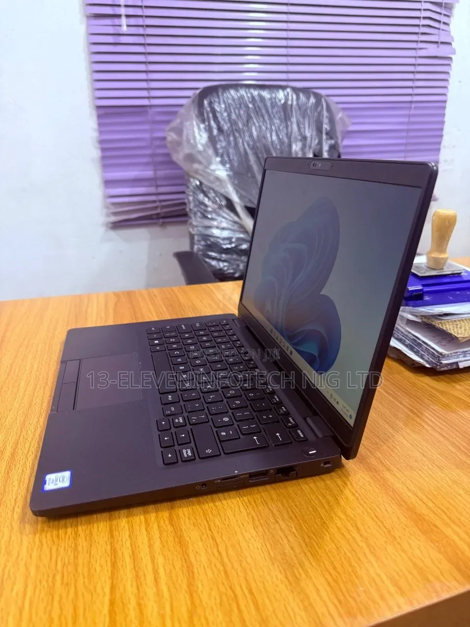 Laptop Dell Latitude 5300 8GB Intel Core i5 SSD 256GB