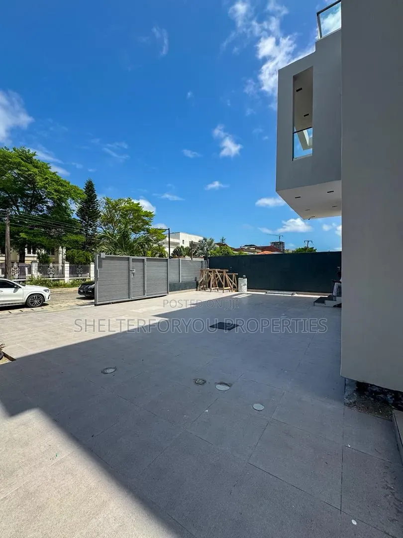 5bdrm Duplex in Ikoyi S.W for sale
