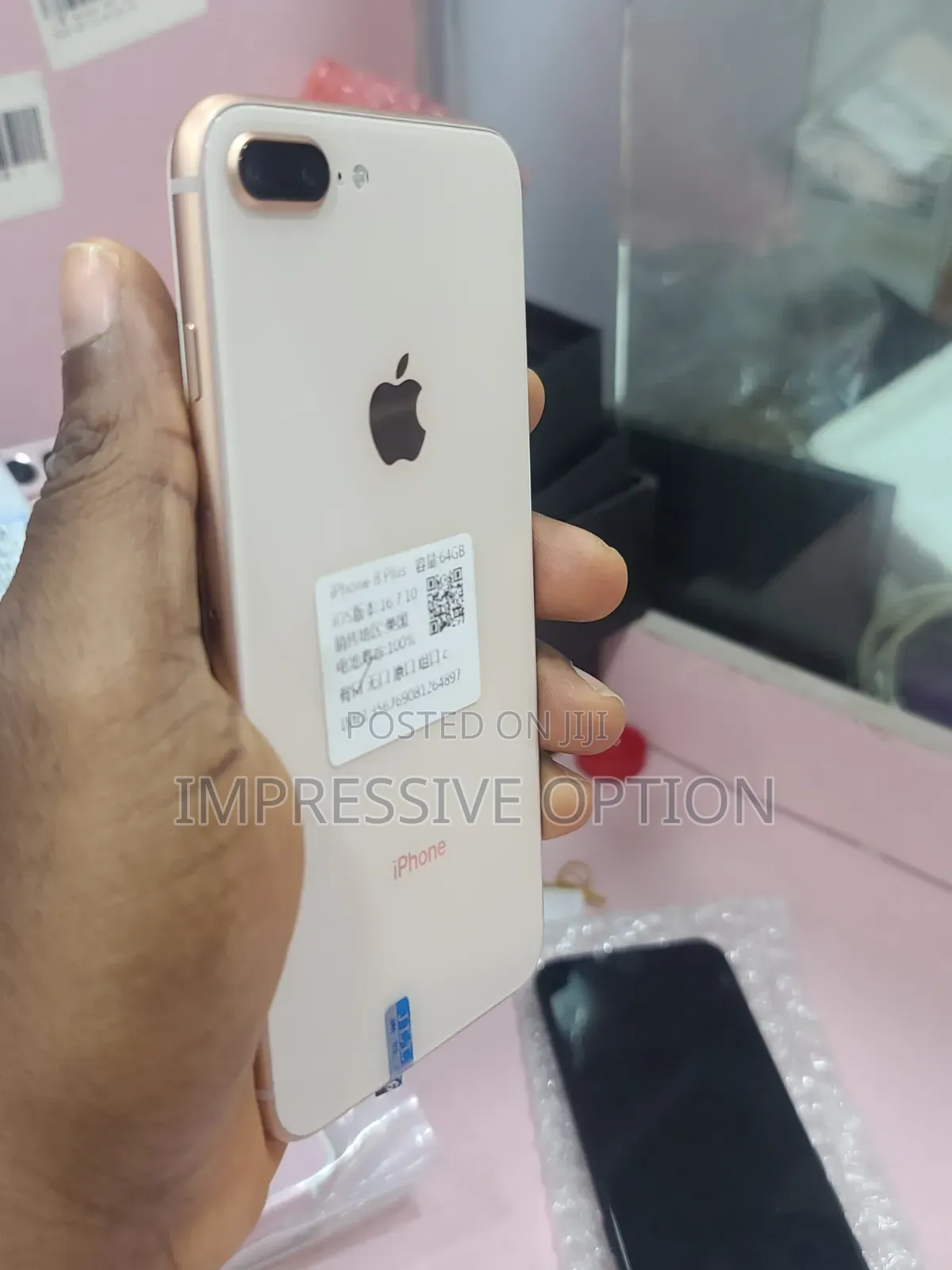 Apple iPhone 8 Plus 64 GB Gold