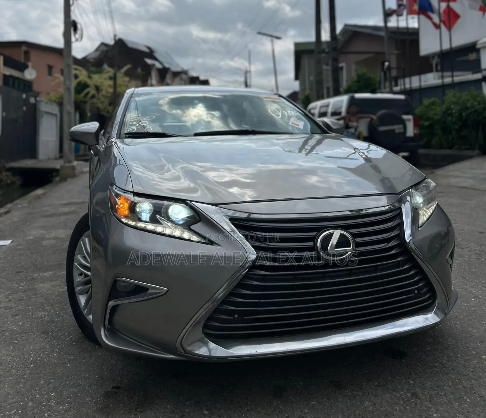 Lexus ES 2016 Gray