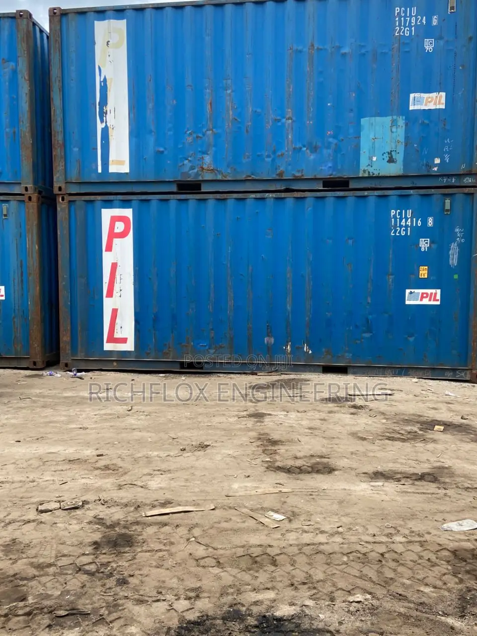 Containers 20ft/40ft Etc