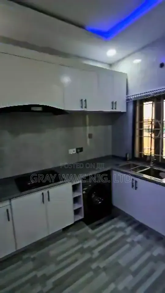 Furnished 3bdrm Apartment in River Park, Sabon Lugbe for sale