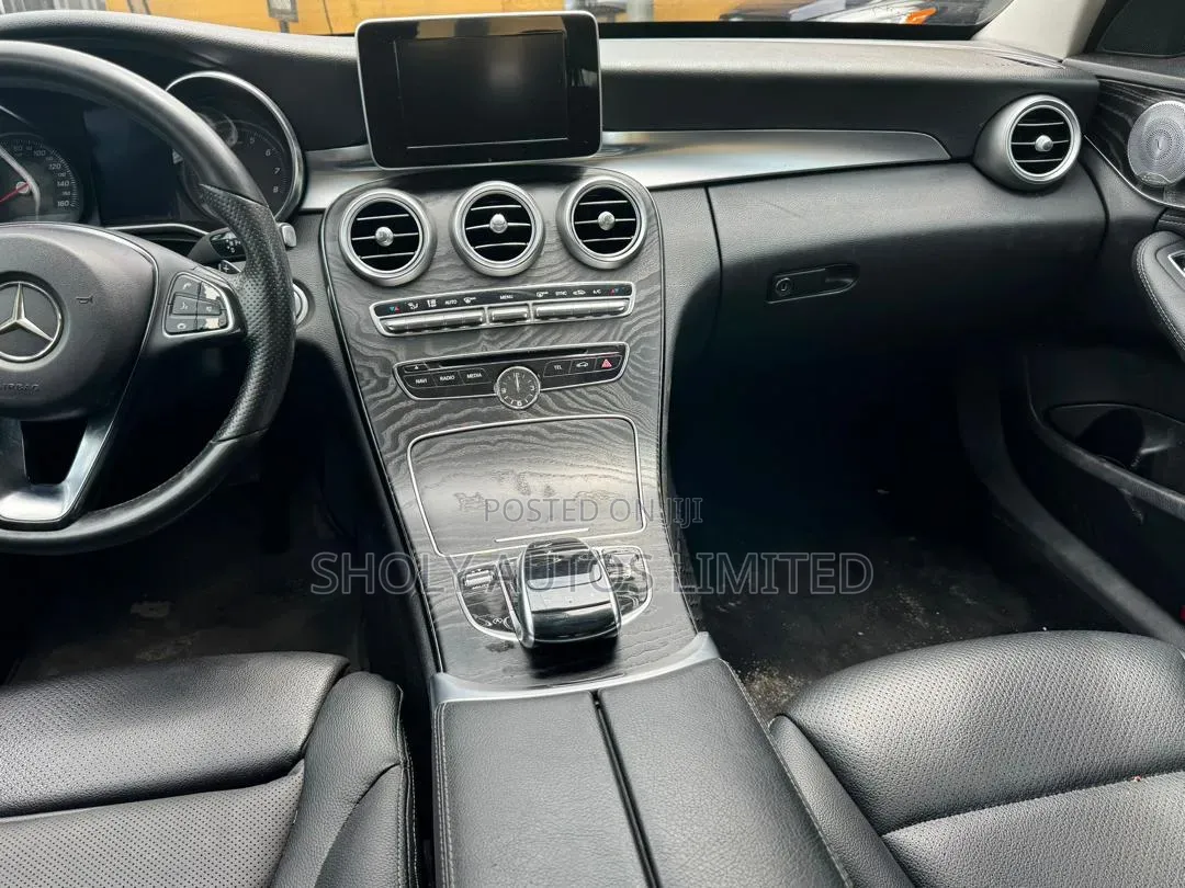 Mercedes-Benz C300 2015 Gray