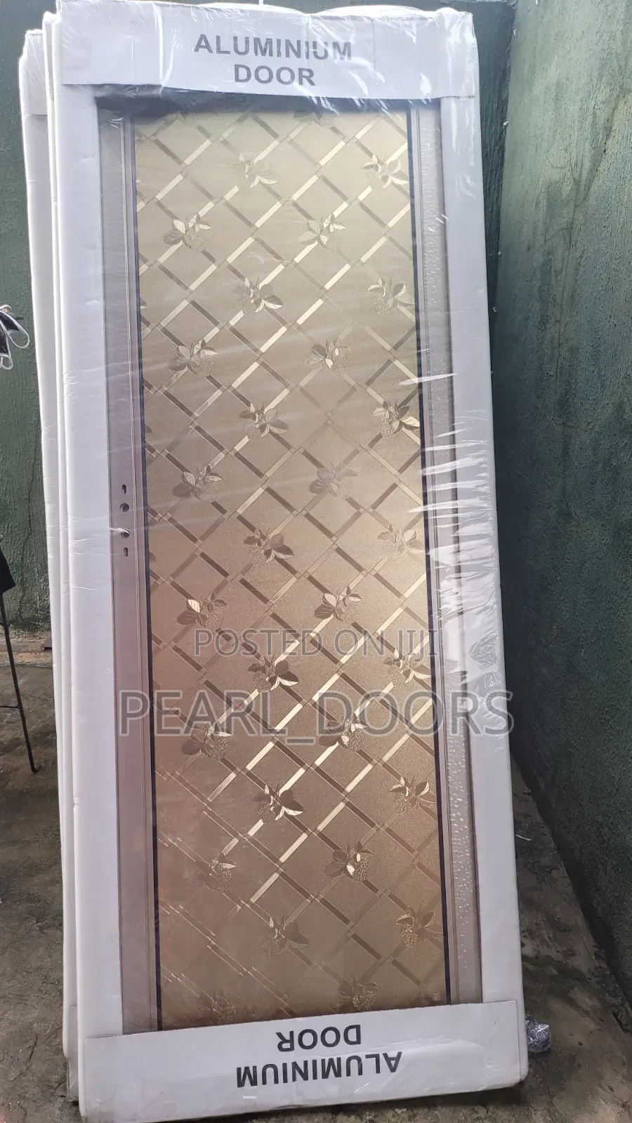 Full Toughened Glass Toilet Door